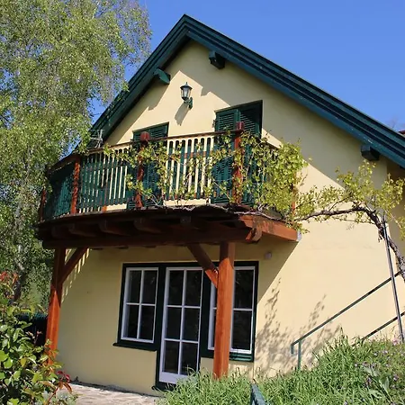 Holiday home Winzerhaus Mit Fernblick *